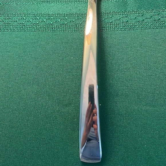 Pottery Barn Arc flatware set; 1 serving fork & 1 spoon; 18/8 stainless steel. - Picture 6 of 8